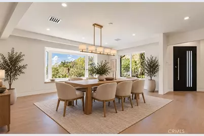 401 Brockmont Drive, Glendale, CA 91202 - Photo 3