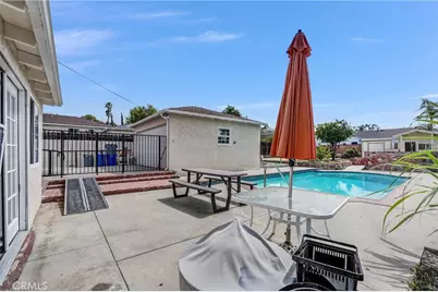 7832 Hillrose, Sunland, CA 91040 - Photo 3