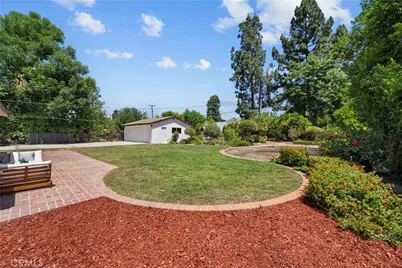 17439 Donmetz, Granada Hills, CA 91344 - Photo 43
