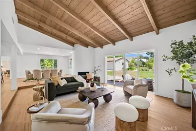 17439 Donmetz, Granada Hills, CA 91344 - Photo 7