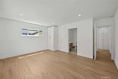 17439 Donmetz, Granada Hills, CA 91344 - Photo 37