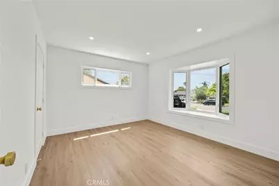 17439 Donmetz, Granada Hills, CA 91344 - Photo 27