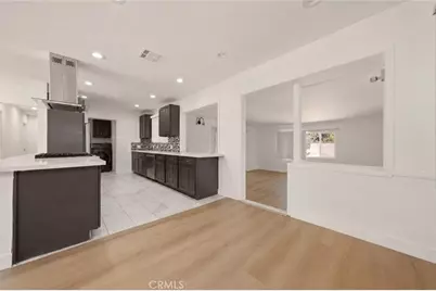 7112 Teesdale, Los Angeles, CA 91605 - Photo 7