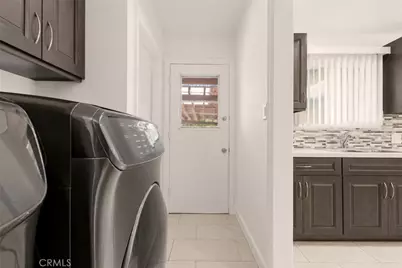 7112 Teesdale, Los Angeles, CA 91605 - Photo 11