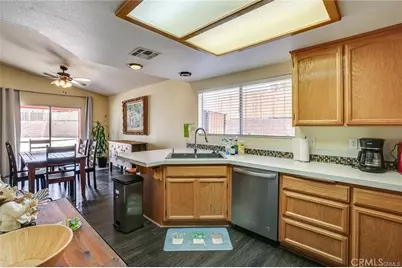 8523 Barberry Avenue, Yucca Valley, CA 92284 - Photo 3
