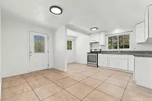 10058 Sunland, Sunland, CA 91040 - Photo 5