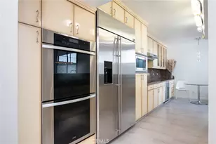 343 E Pioneer Dr, Glendale, CA 91203 - Photo 13