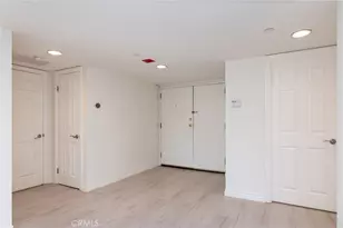 343 E Pioneer Dr, Glendale, CA 91203 - Photo 27