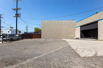 15933 Arminta, Van Nuys, CA 91406 - Photo 41