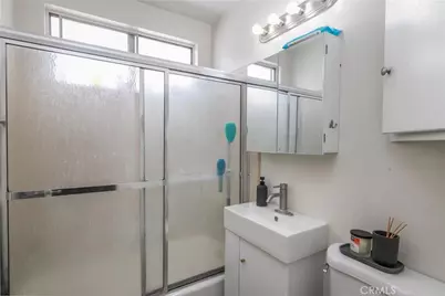 601 E Angeleno, Burbank, CA 91501 - Photo 19
