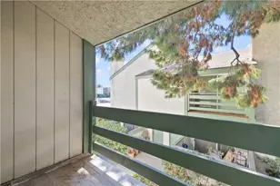 7550 Zombar, Van Nuys, CA 91406 - Photo 21