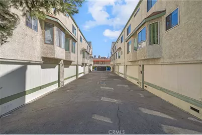 7550 Zombar #11, Van Nuys, CA 91406 - Photo 33