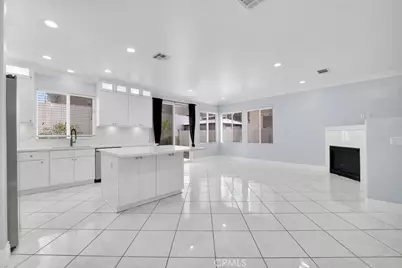 12445 Sonoma Drive, Pacoima, CA 91331 - Photo 5