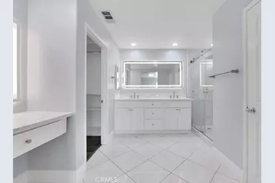12445 Sonoma Drive, Pacoima, CA 91331 - Photo 25