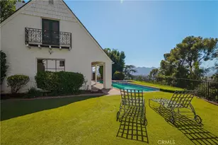 1463 Melwood Dr, Glendale, CA 91207 - Photo 17