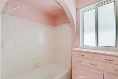 735 E Verdugo Avenue, Burbank, CA 91501 - Photo 21