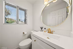 11568 Luanda St, Sylmar, CA 91342 - Photo 9