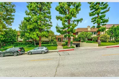 1429 Valley View Road #18, Glendale, CA 91202 - Photo 1