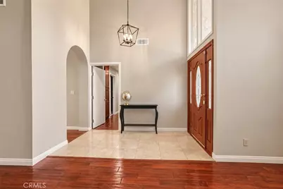11841 Laughton Way, Porter Ranch, CA 91326 - Photo 5