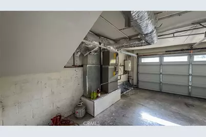 22762 Avenue San Luis, Woodland Hills, CA 91364 - Photo 29