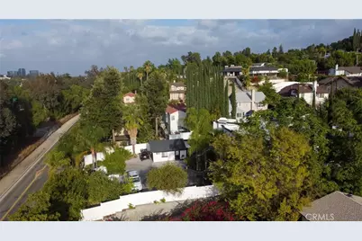 22762 Avenue San Luis, Woodland Hills, CA 91364 - Photo 51