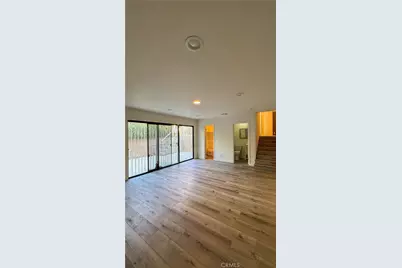 22762 Avenue San Luis, Woodland Hills, CA 91364 - Photo 25