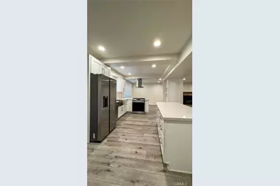 22762 Avenue San Luis, Woodland Hills, CA 91364 - Photo 67