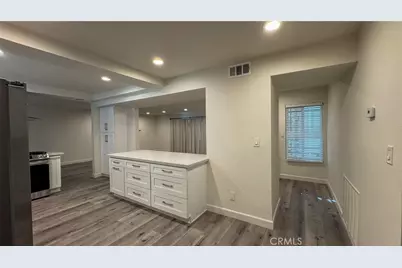 22762 Avenue San Luis, Woodland Hills, CA 91364 - Photo 63
