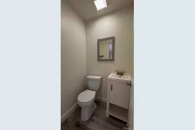 22762 Avenue San Luis, Woodland Hills, CA 91364 - Photo 23