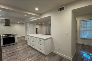 22762 Avenue San Luis, Woodland Hills, CA 91364 - Photo 71