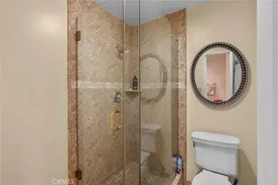 339 W Wilson, Glendale, CA 91203 - Photo 23