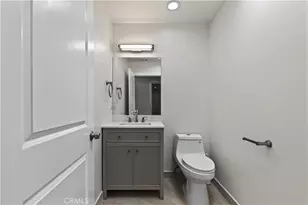 13712 Community, Panorama City, CA 91402 - Photo 49