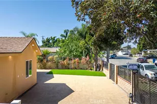 13712 Community, Panorama City, CA 91402 - Photo 9