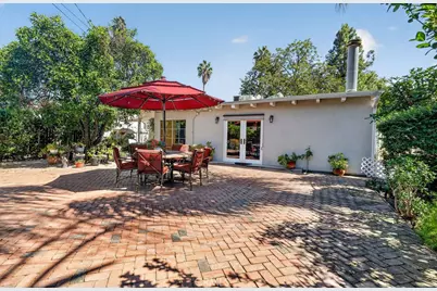 5711 Geyser Avenue, Tarzana, CA 91356 - Photo 35