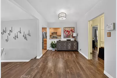 5711 Geyser Avenue, Tarzana, CA 91356 - Photo 15