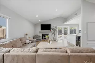 26764 Pamela Dr, Canyon Country, CA 91351 - Photo 3