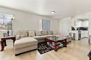 14839 Sylvan St, Van Nuys, CA 91411 - Photo 3