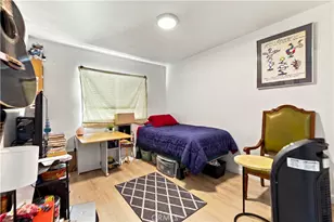 14839 Sylvan St, Van Nuys, CA 91411 - Photo 11