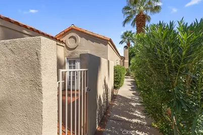 77 Lake Shore Drive, Rancho Mirage, CA 92270 - Photo 3