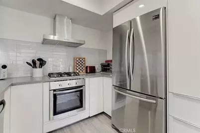 1037 N Vista, Los Angeles, CA 90046 - Photo 21