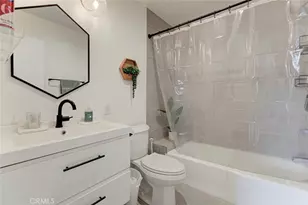 1037 N Vista, Los Angeles, CA 90046 - Photo 29