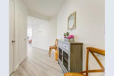 1037 N Vista, Los Angeles, CA 90046 - Photo 9