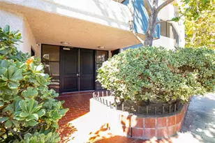 1037 N Vista, Los Angeles, CA 90046 - Photo 43