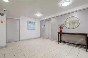 1037 N Vista, Los Angeles, CA 90046 - Photo 3