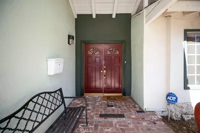 18119 Calvert Street, Tarzana, CA 91335 - Photo 3