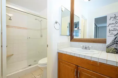 18119 Calvert Street, Tarzana, CA 91335 - Photo 25