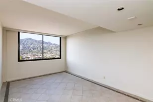 345 Pioneer Dr, Glendale, CA 91203 - Photo 19