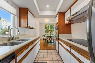 1351 N Crescent Heights #308, Los Angeles, CA 90046 - Photo 11