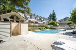 11150 Glenoaks, Pacoima, CA 91331 - Photo 23