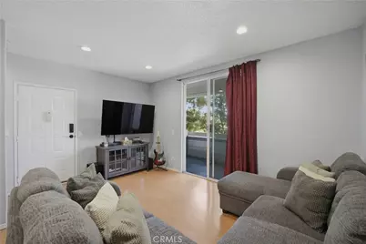 11150 Glenoaks #307, Pacoima, CA 91331 - Photo 5